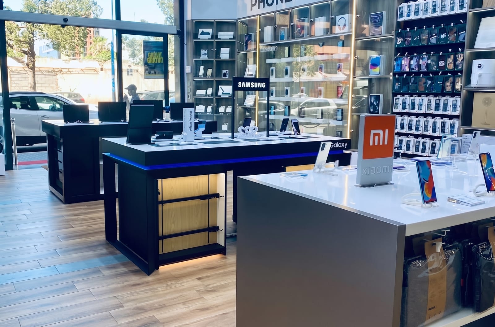 Magasin Maroc Phone à Tanger — smartphones neufs et reconditionnés Magasin Maroc Phone à Tanger — smartphones neufs et reconditionnés